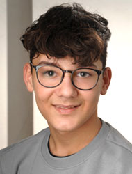Elias Neumeier, Fliesenleger-Azubi Elias Neumeier, Fliesenleger-Azubi