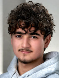 Erik Lungu, Fliesenleger-Azubi